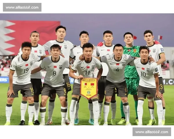 国足新周期备战提速多名年轻球员崭露头角引发球迷热议与期待