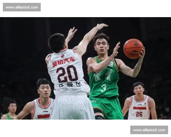 CBA最新赛季激战正酣各队实力对比及焦点球员表现分析